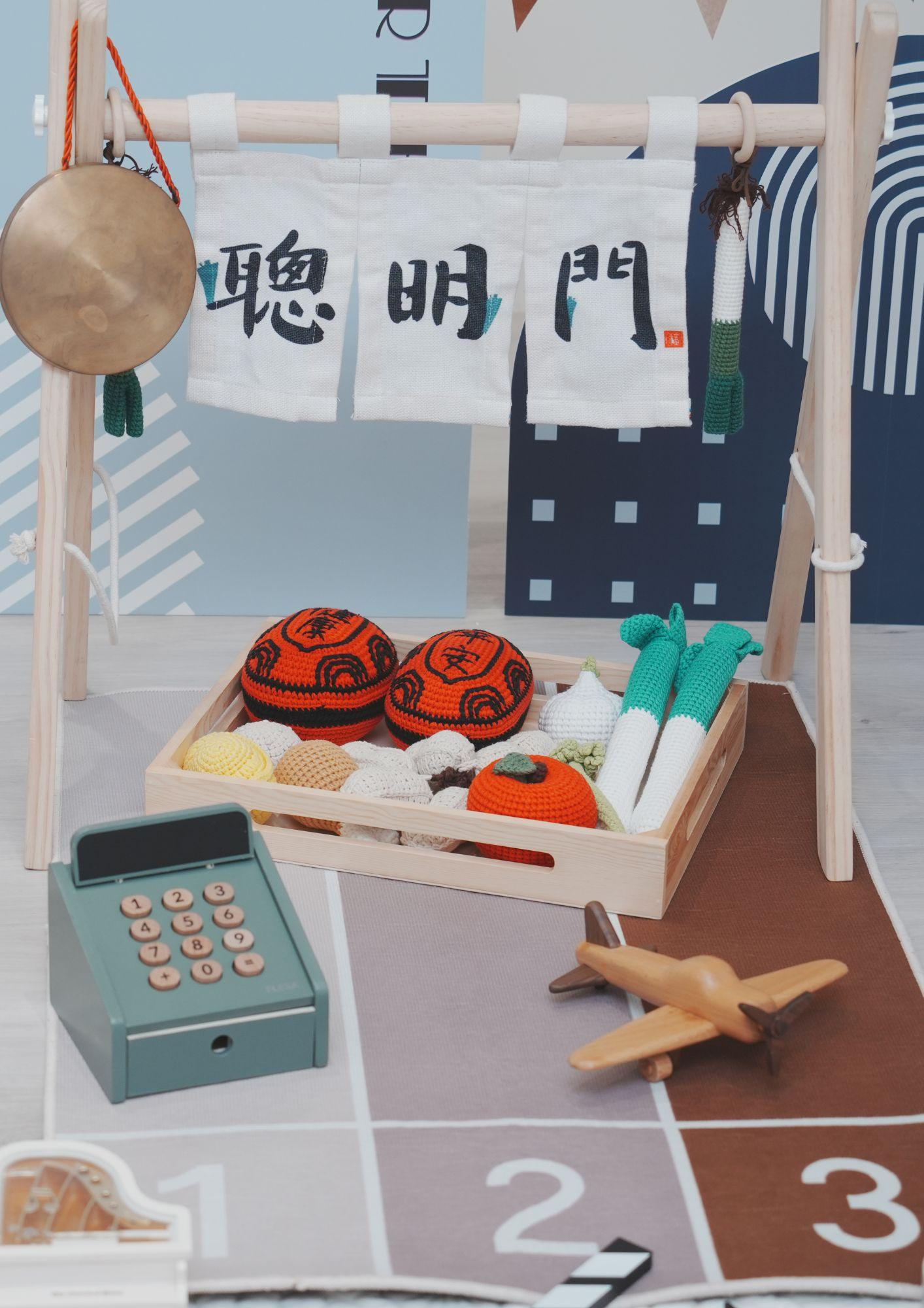 抓周大套組｜大氣豪華職業道具組（含抓周服裝＋佈置）